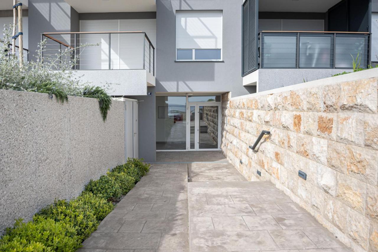 Apartment Abia Znjan Split Exterior photo